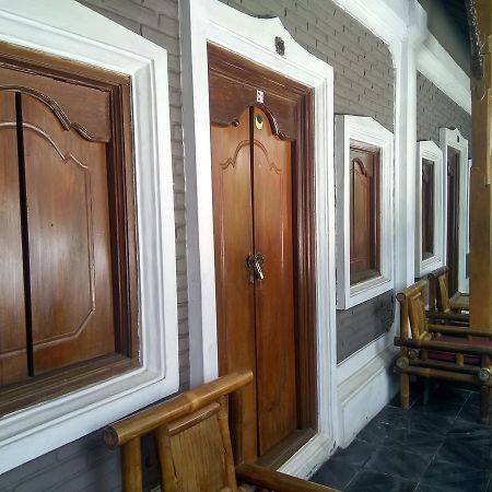 Rabasta Kuta Beach Inn Экстерьер фото