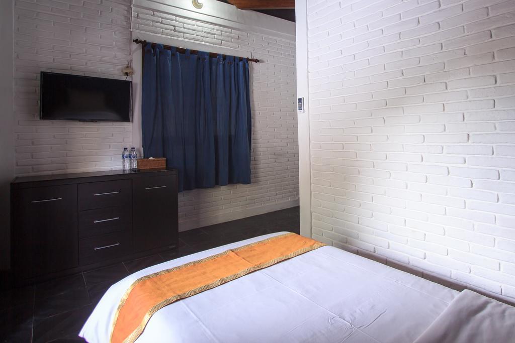 Rabasta Kuta Beach Inn Экстерьер фото