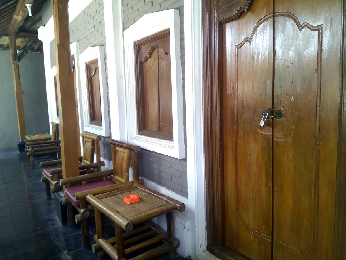 Rabasta Kuta Beach Inn Экстерьер фото
